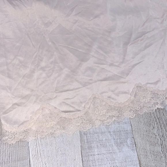 Vintage maxi slip size 32 Tall - Picture 6 of 8